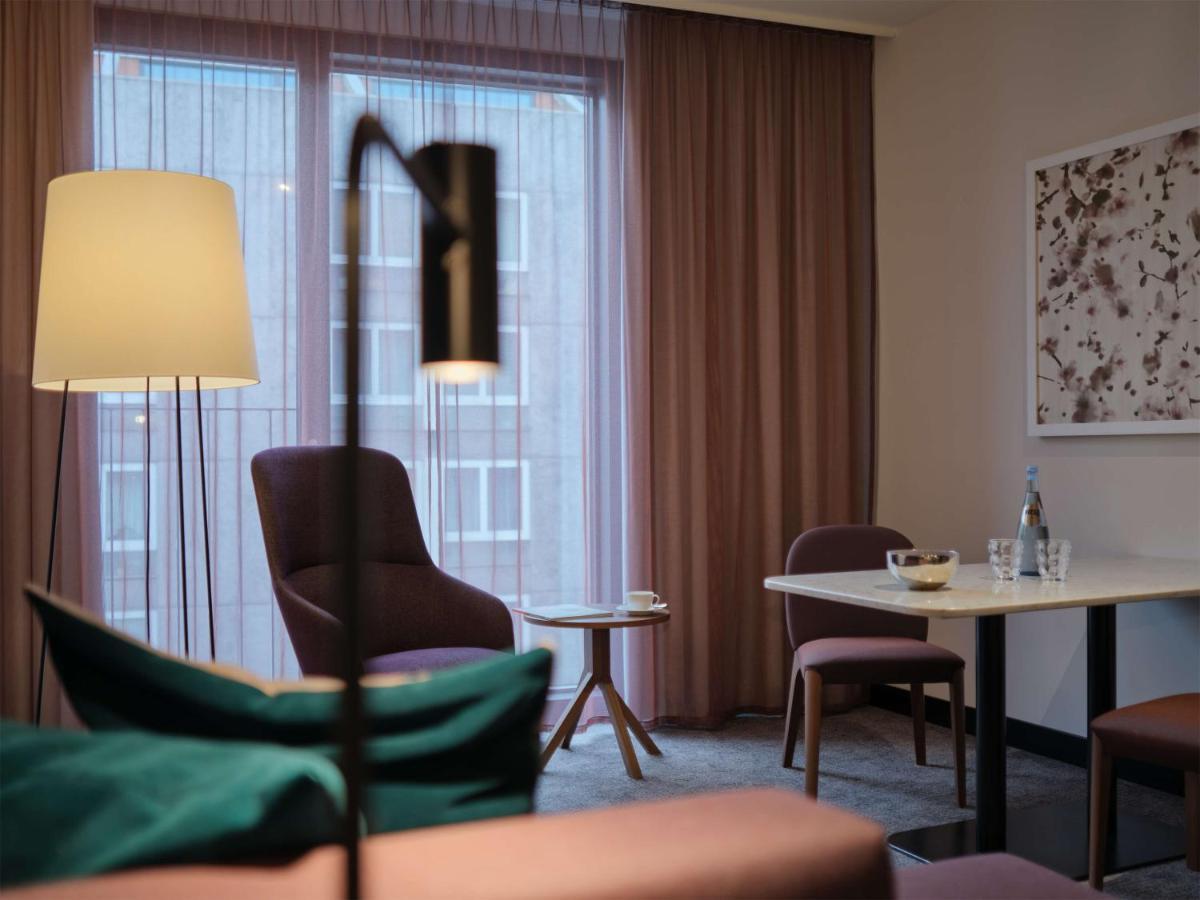 Adina Apartment Hotel Nuremberg Bagian luar foto